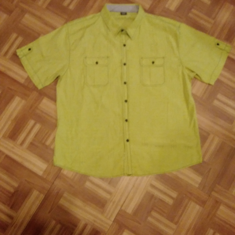 MEN'S SHORT SLEEVE SHIRT